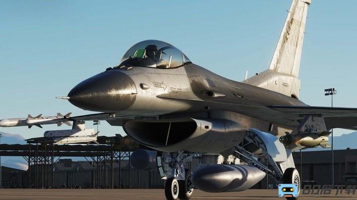 闪电战机真实模拟星际飞机