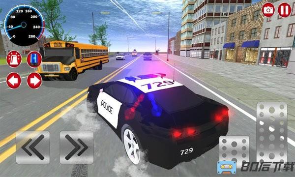 警车模拟器追捕行动游戏